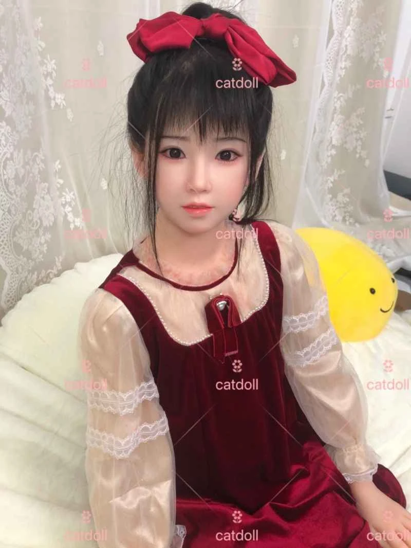 CATDOLL 135CM Vivian (TPE-Körper mit hartem Silikonkopf)